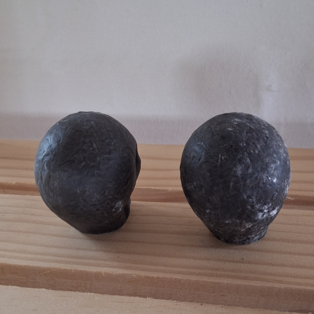 🍊Dark Gray Skull Duo - Picture 3 of 7